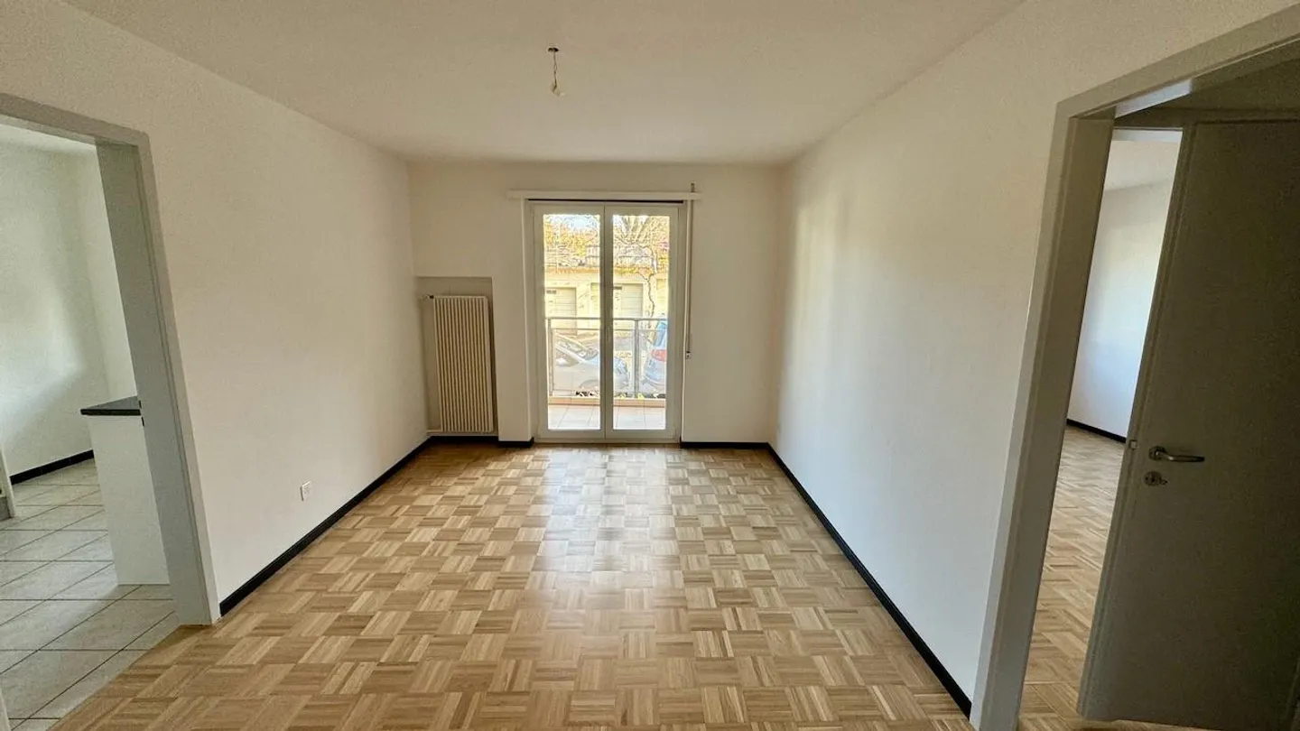 Renovated and spacious 6.5-room apartment in the Linden district - Photo 12 of 13