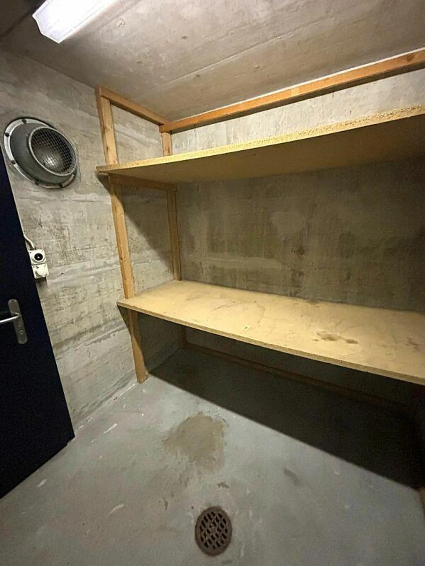 Storage Room - Photo 2 of 3