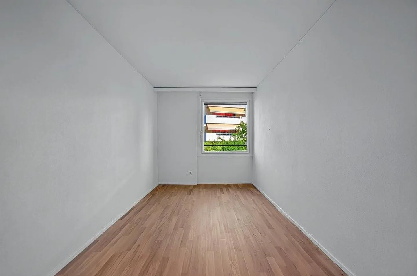 Appartamento moderno e luminoso di 4,5 stanze con balcone al 3° piano a Lucerna - Foto 5 di 8