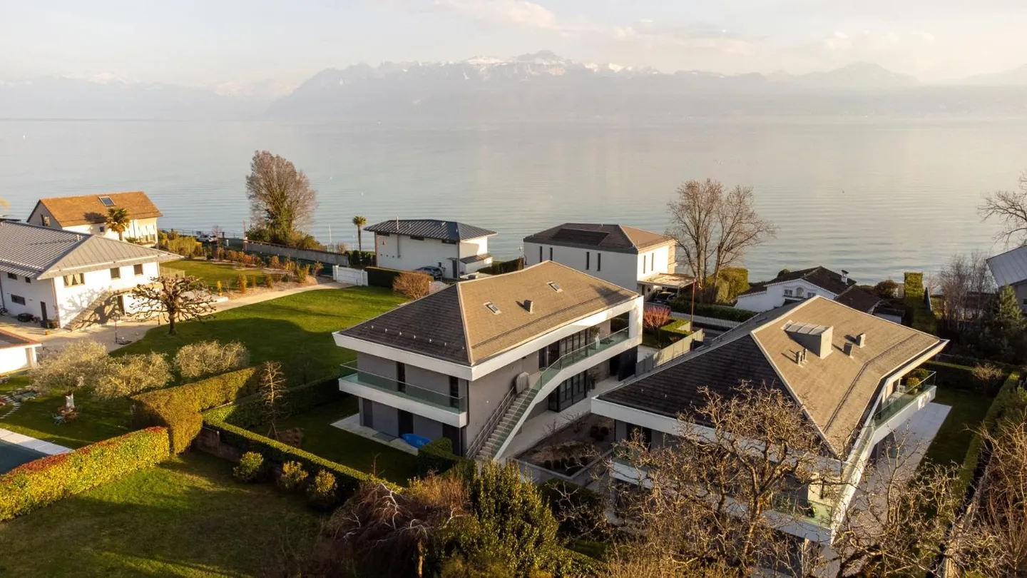 Appartement Élégant avec Vue Unique - Photo 1 sur 13