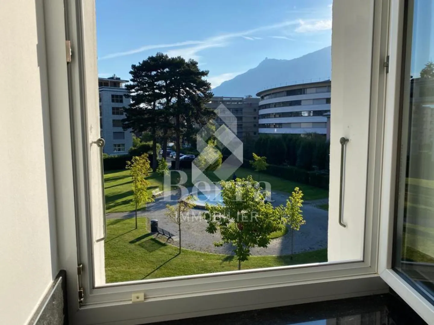 Appartement en duplex 3,5 pièces avec charme au centre de Martigny - Photo 7 sur 13