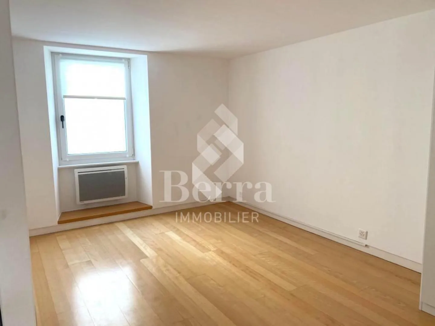 Appartement en duplex 3,5 pièces avec charme au centre de Martigny - Photo 10 sur 13