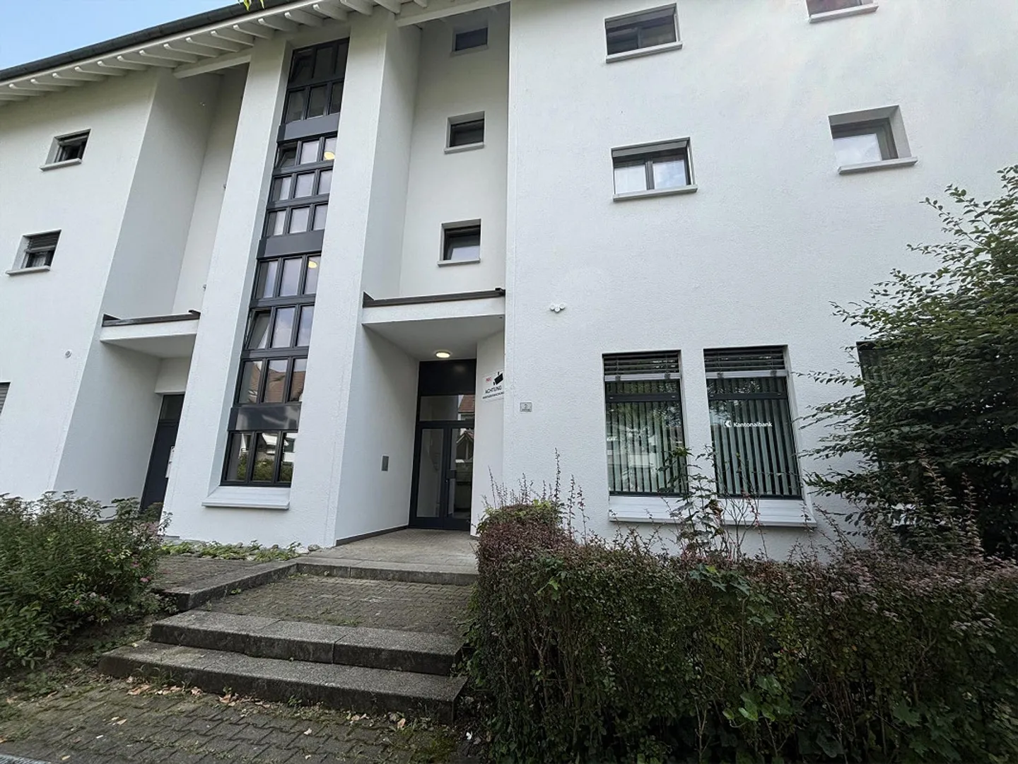 Commercial space with 37 m² in Lupfig for rent - Photo 1 of 2