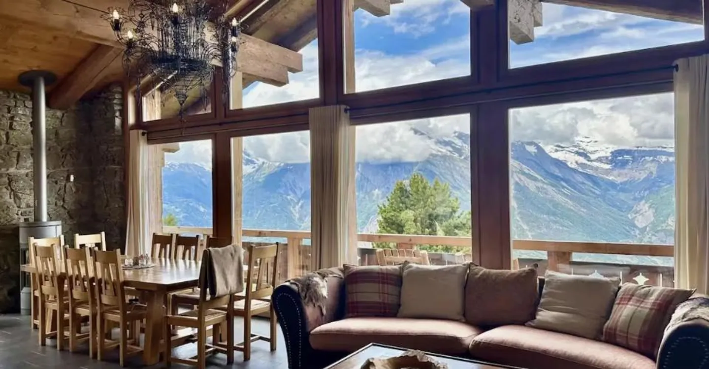 Luxury Chalet with panoramic view for rent/sale - Photo 2 of 13