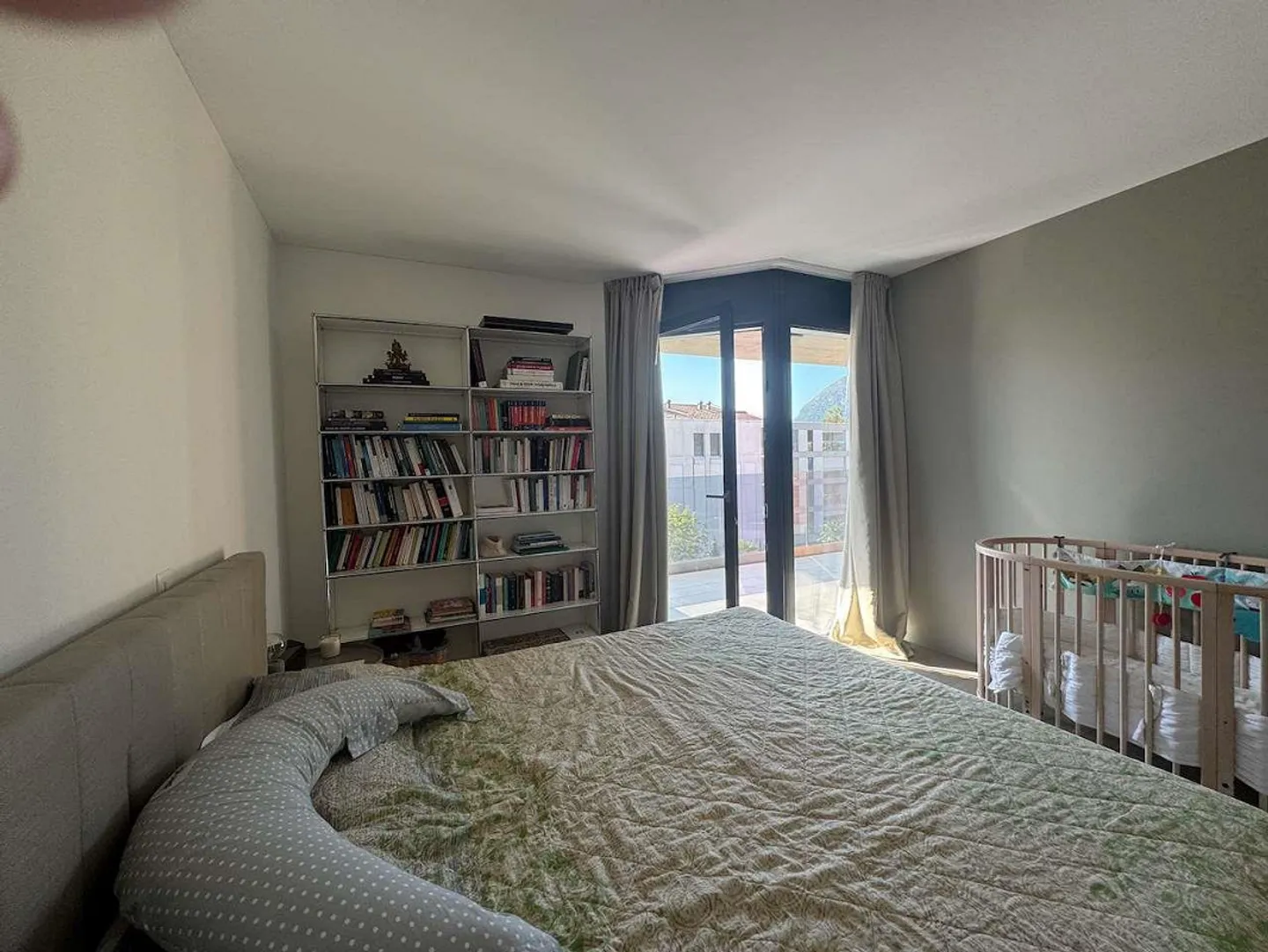 Appartamento luminoso in ottima posizione - Foto 5 di 8