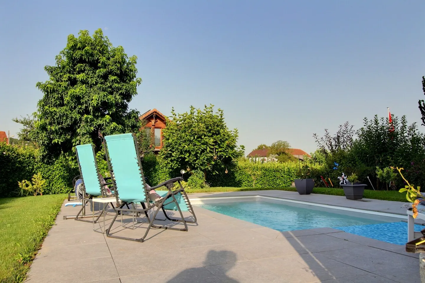 Elegant Family Villa with Pool - Photo 12 of 12