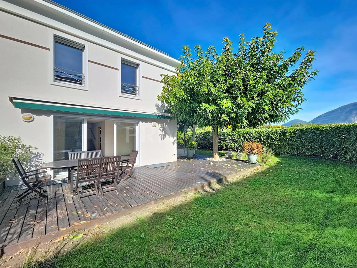 Co exclusivité : Charmante villa familiale avec jardin, véranda et ... - Foto 1 di 9