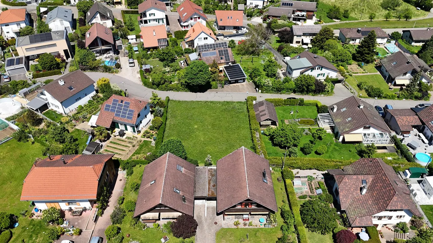 Terrain attractif pour vos rêves résidentiels à Nuglar - Photo 6 sur 8