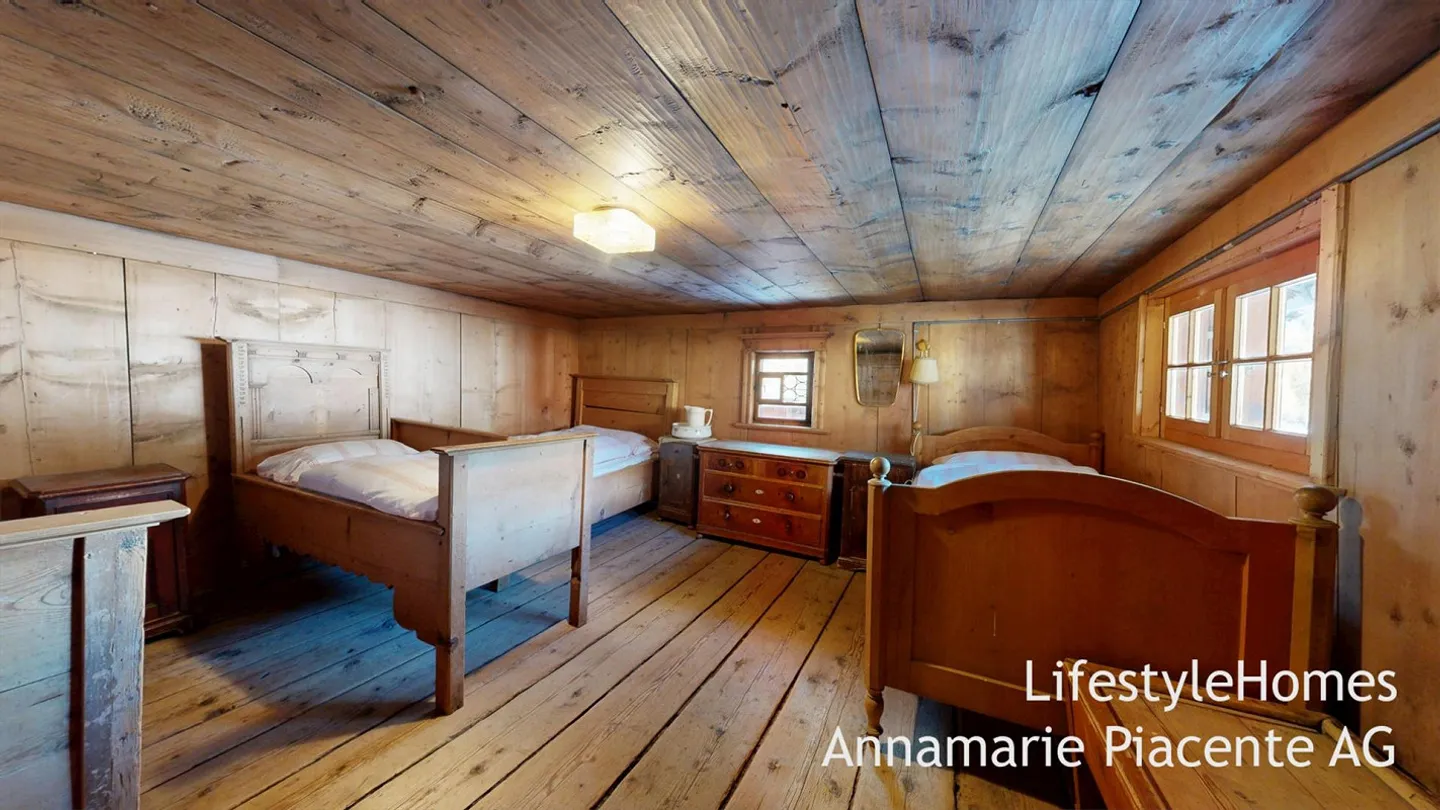 Unique Lover's Object in Davos - Photo 8 of 20