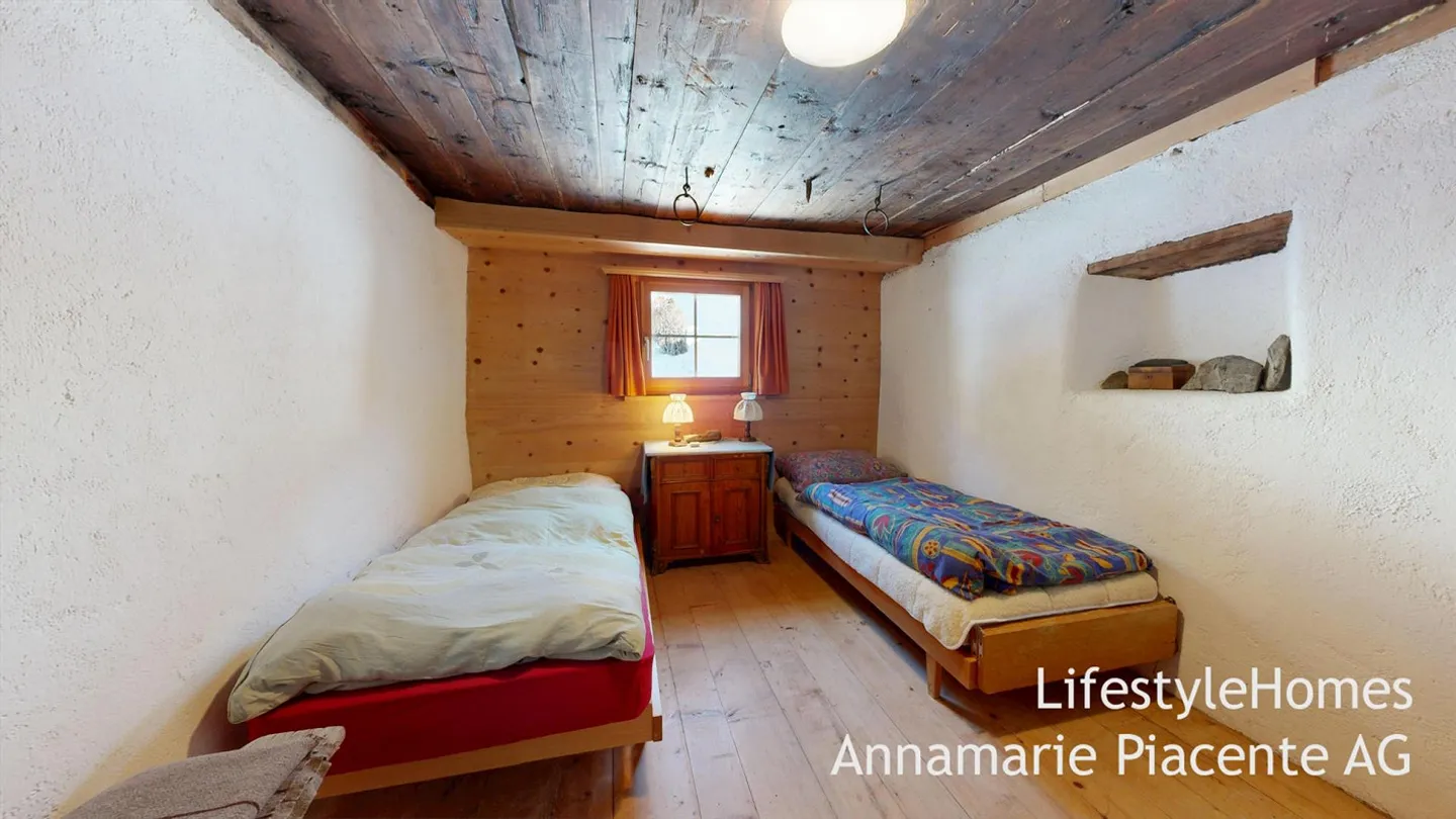 Unique Lover's Object in Davos - Photo 10 of 20