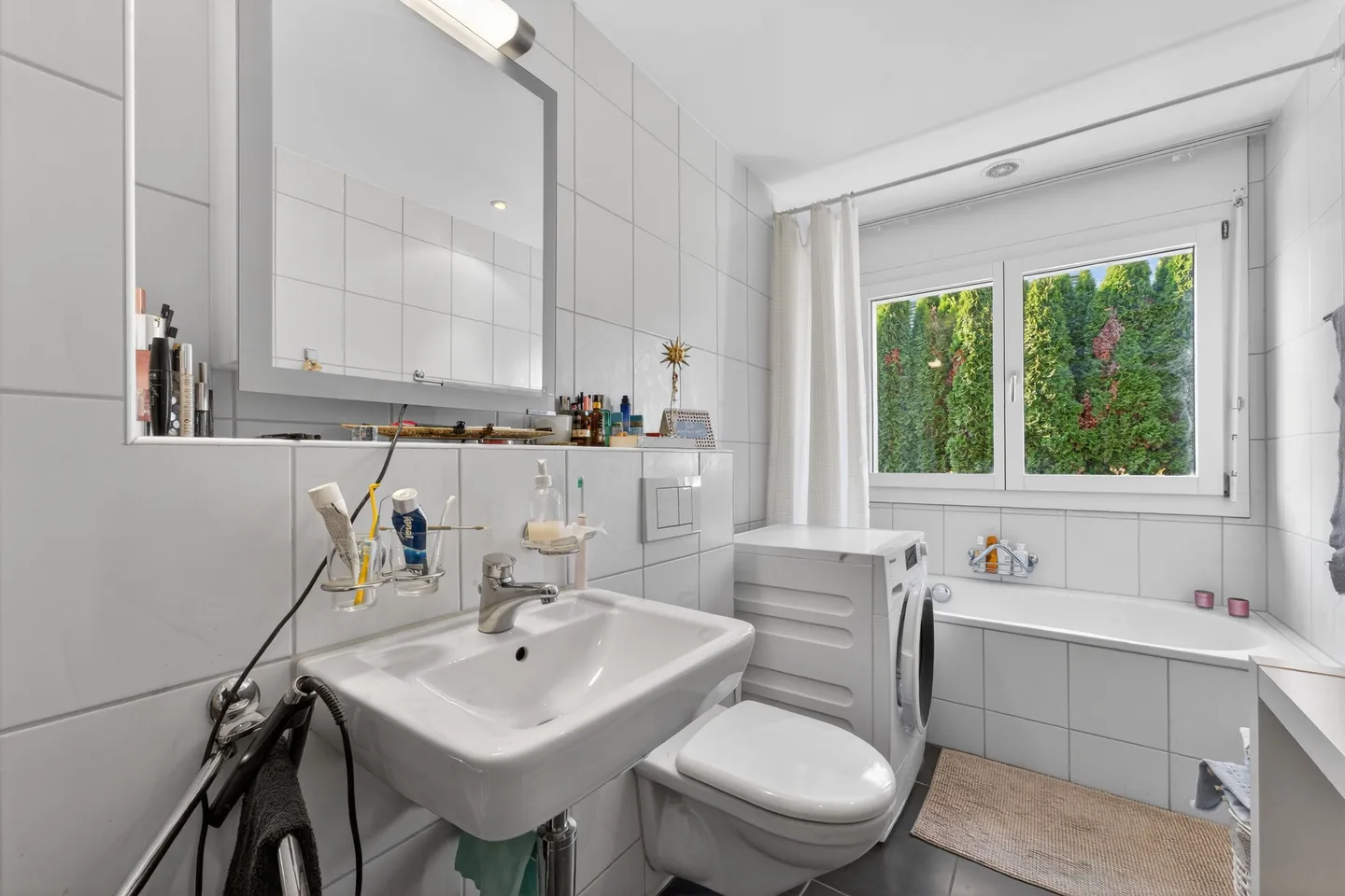 Charming Garden Apartment - Photo 13 of 13