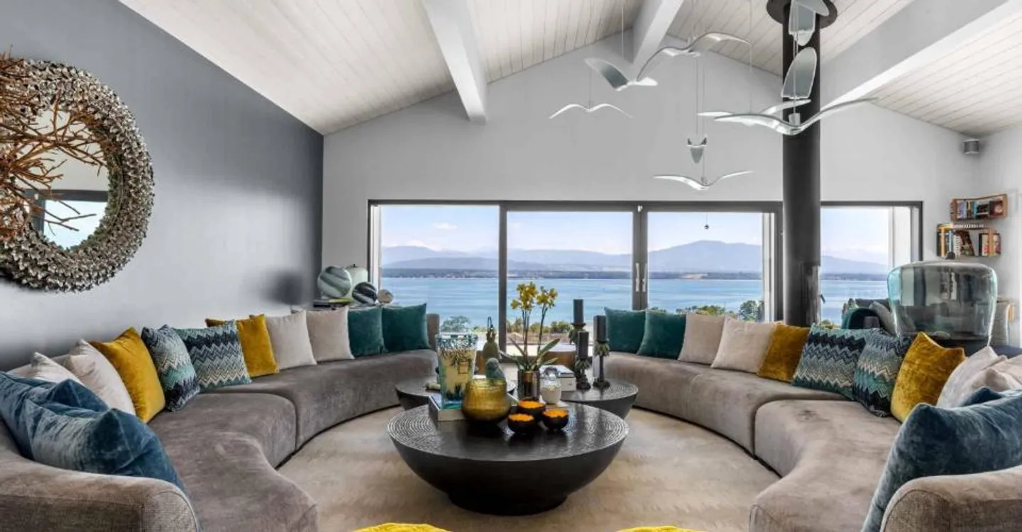 Exceptional villa with spectacular view of Lake Geneva - Photo 7 of 11