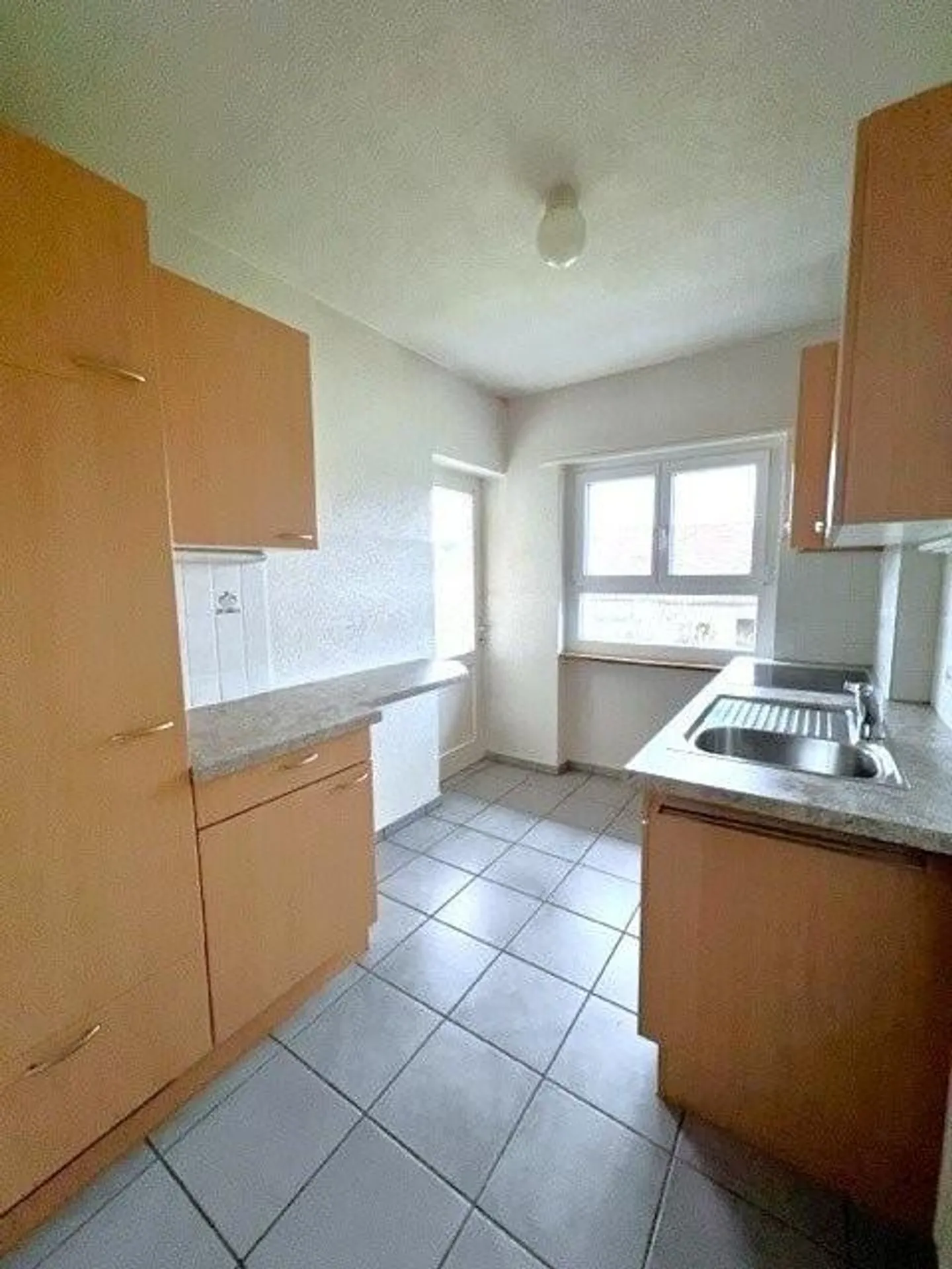 Bijou cerca inquilino - Foto 5 di 7