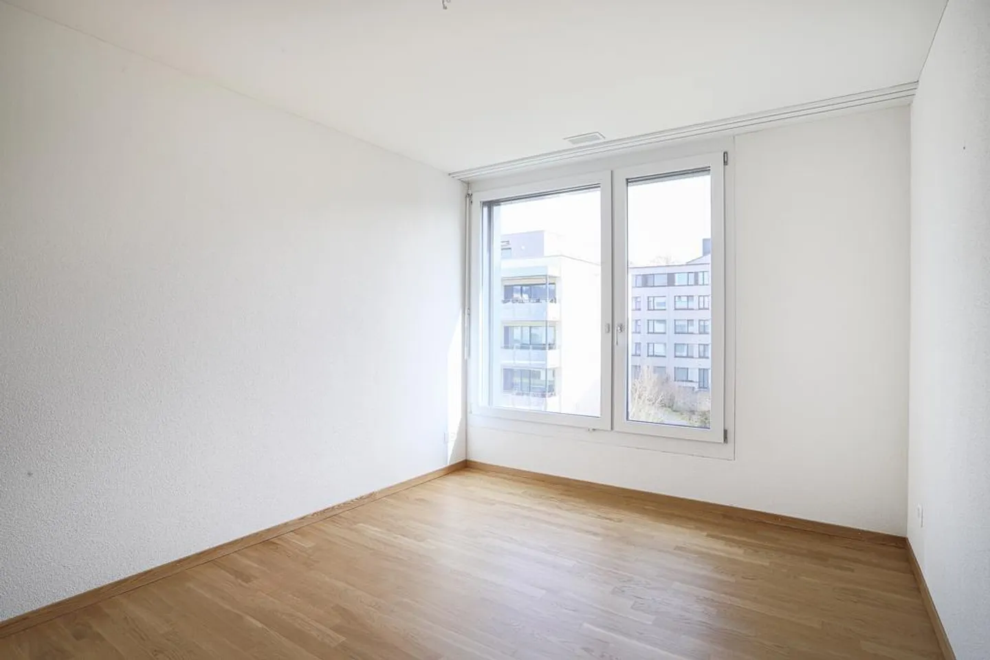 APPARTEMENT MODERNE 3.5 PIÈCES avec BALCON SPACIEUX à louer - Photo 4 sur 10