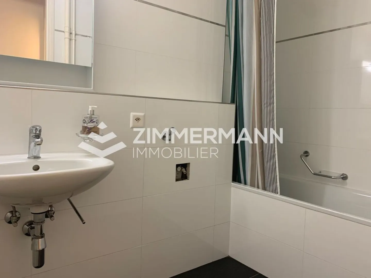 Charming 2.5 rooms in the heart of the Old Town! - Photo 3 of 4