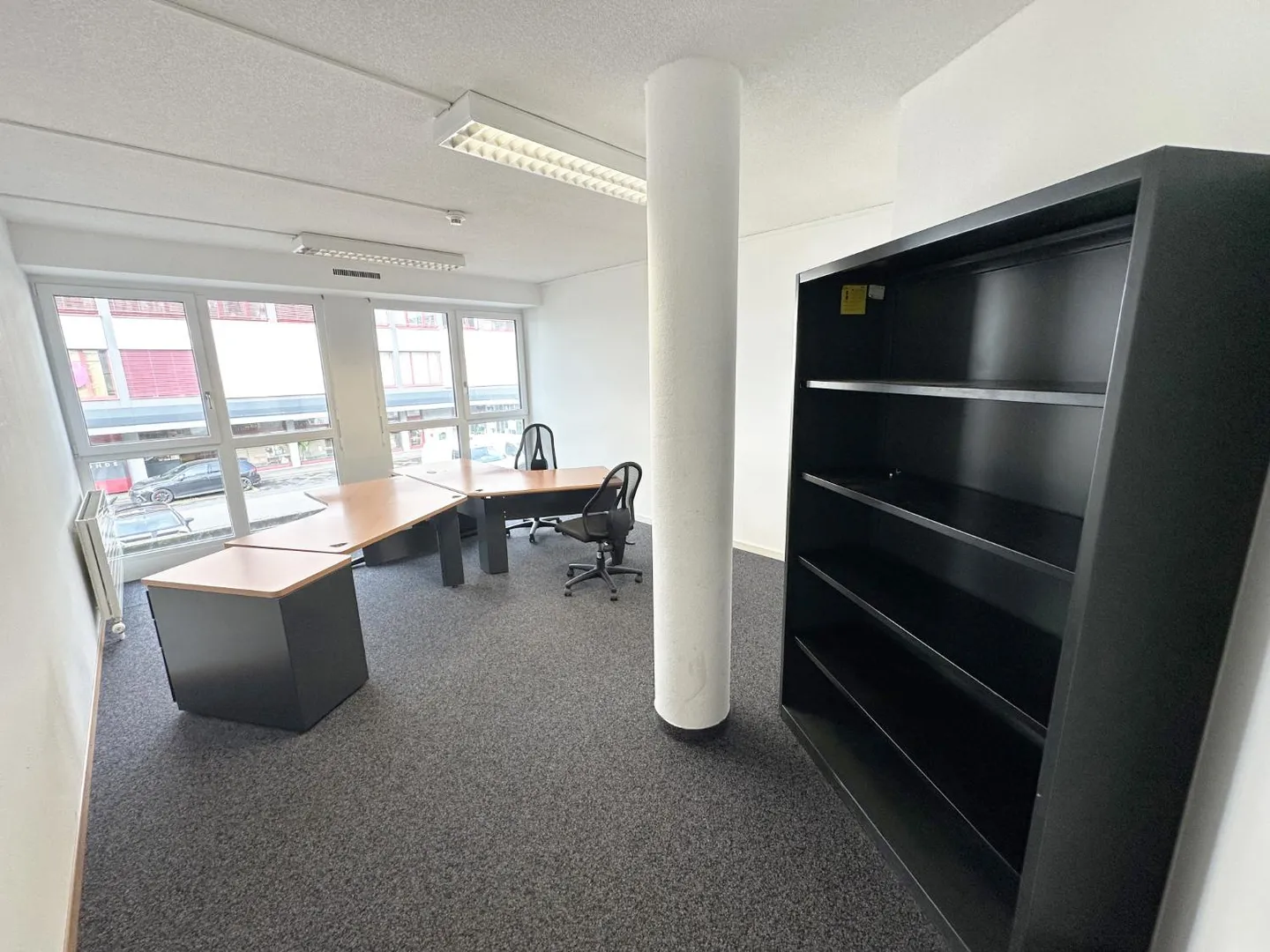 Crissier – Bureau de 149 m² au rez-de-chaussée, près du centre et des accès autoroutiers - Photo 12 sur 14