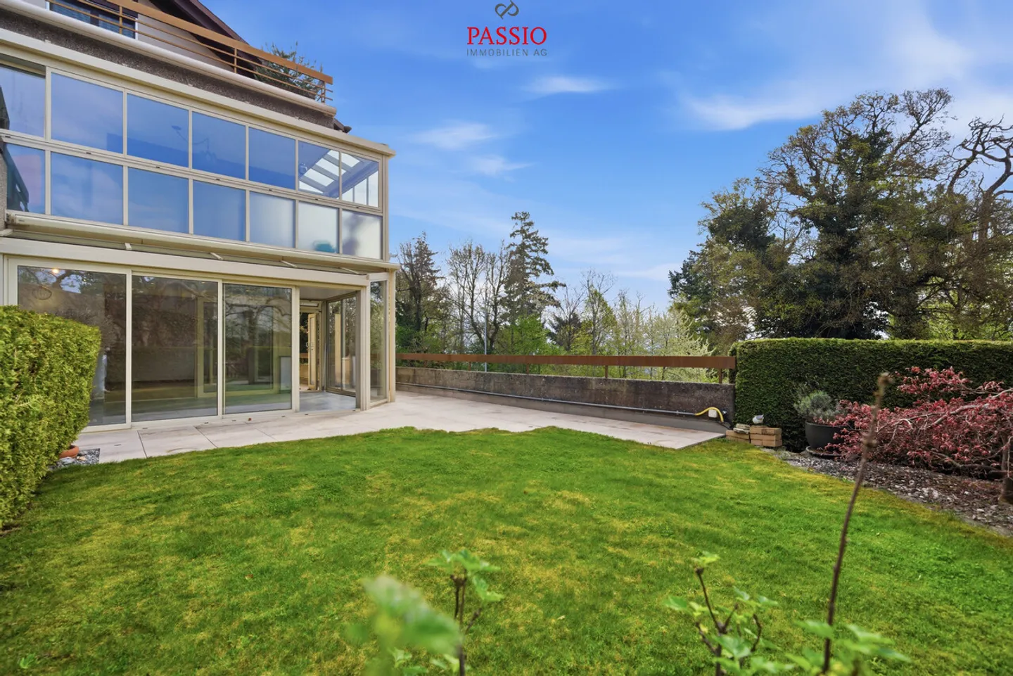 Exclusive 5.5-room ground floor apartment with stunning views - Photo 4 of 28