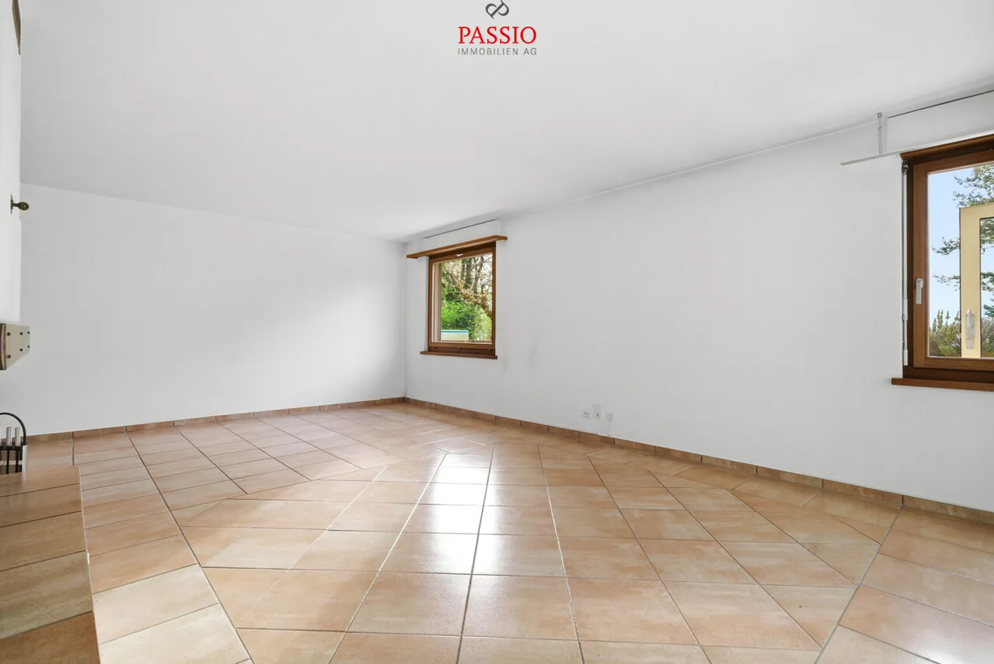 Exclusive 5.5-room ground floor apartment with stunning views - Photo 8 of 28