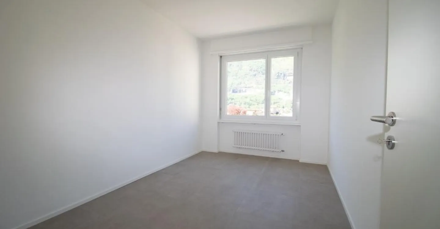 First rental after total renovation / Central location - Photo 8 of 9