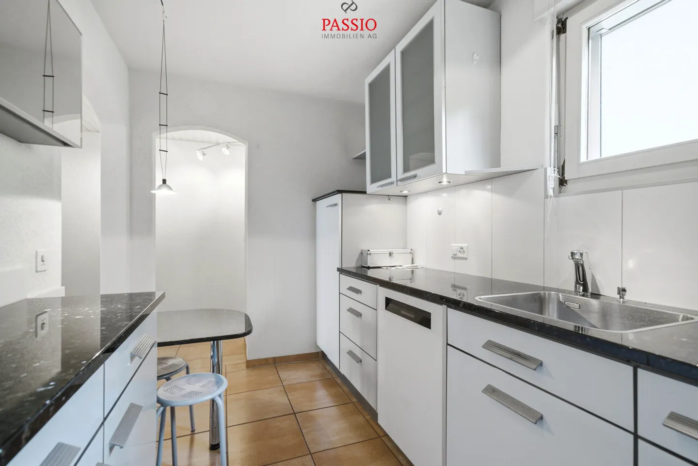 Exclusive 5.5-room ground floor apartment with stunning views - Photo 12 of 28