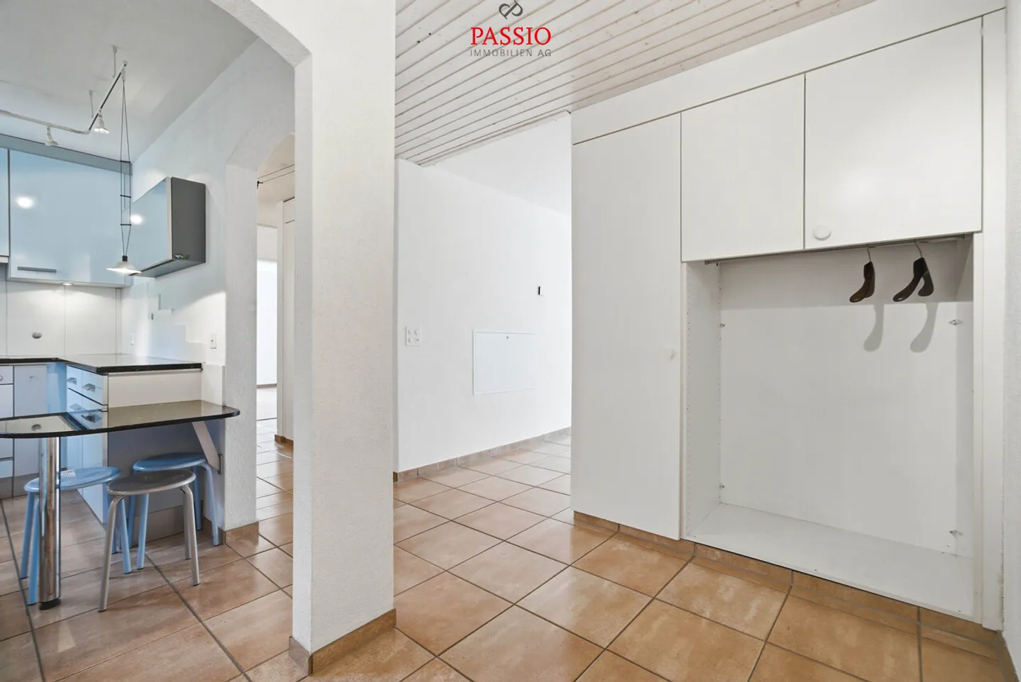 Exclusive 5.5-room ground floor apartment with stunning views - Photo 10 of 28