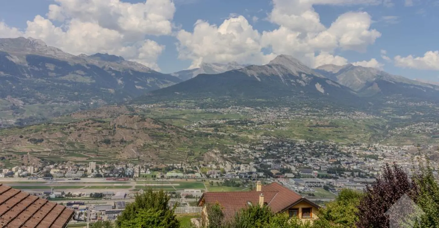 Bellissimo Terreno con Vista Alpina - Foto 2 di 3