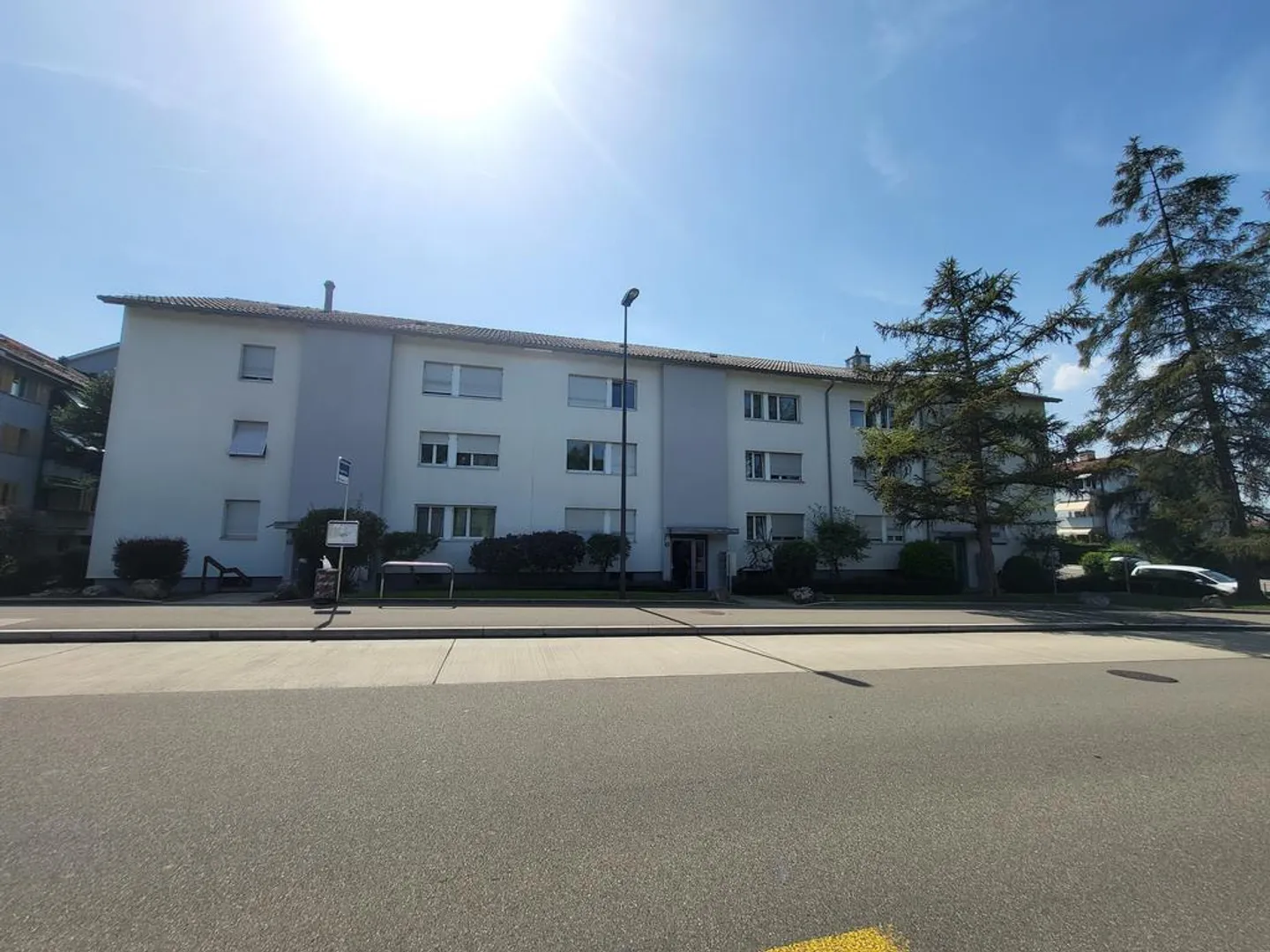 Helle Wohnung mit Blick ins Grüne - Foto 1 von 8
