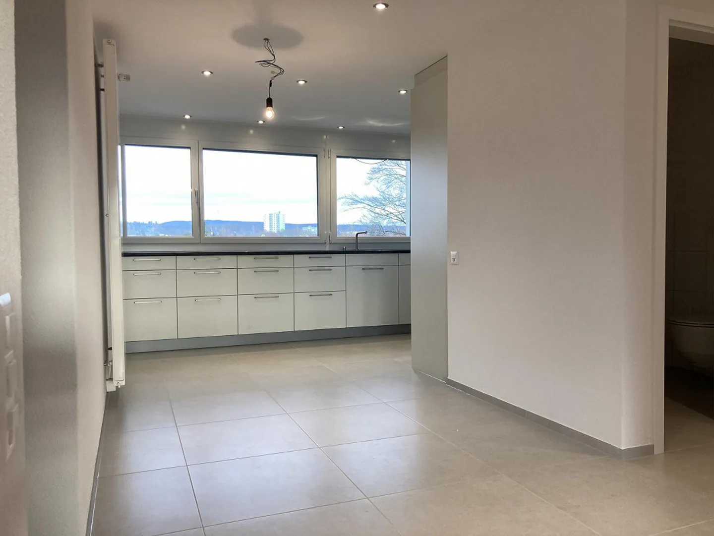 Appartement calme de 3 1/2 pièces à louer - Photo 3 sur 9