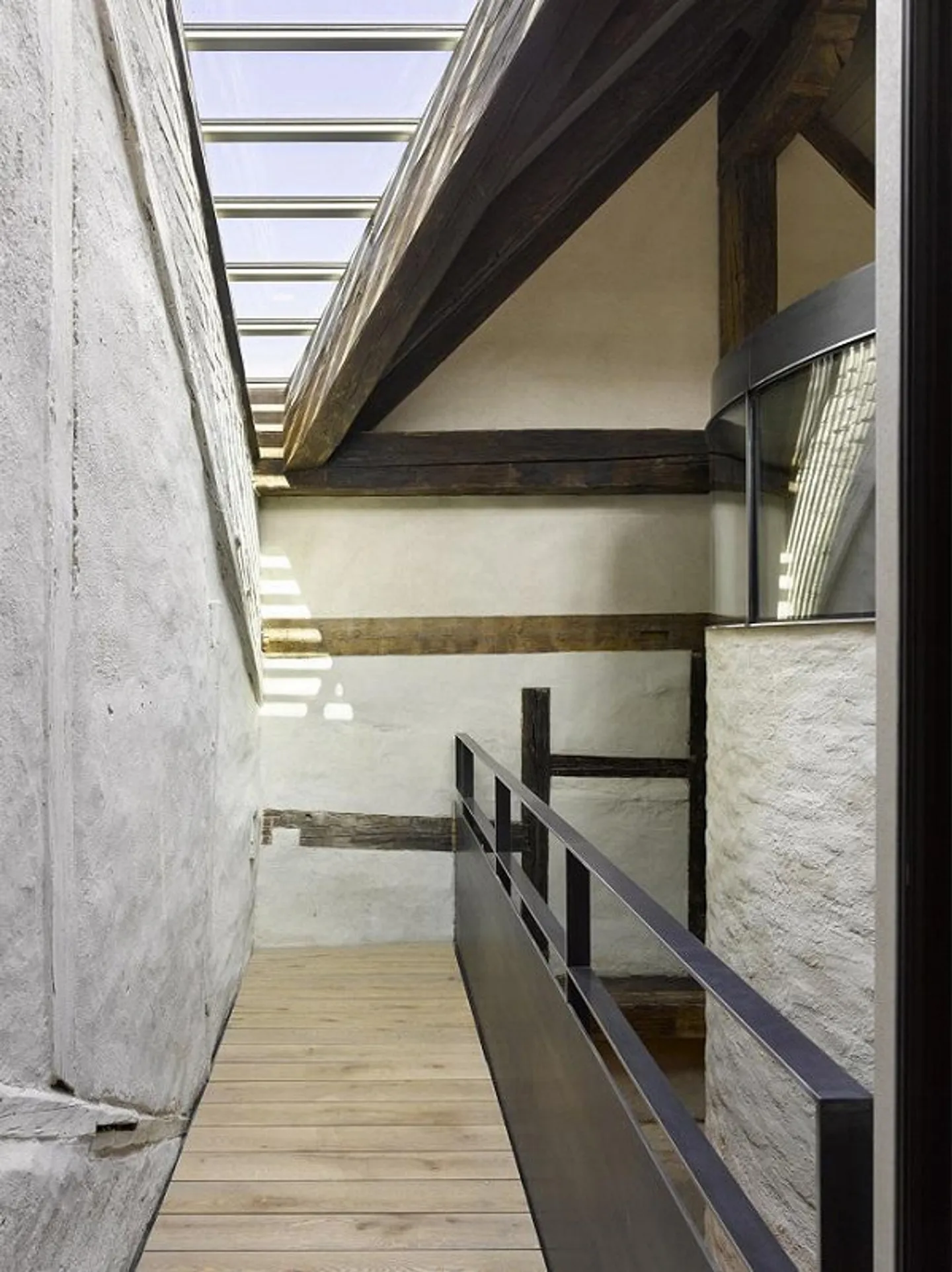 Charmante Dachgeschosswohnung in Bern - Foto 12 von 13