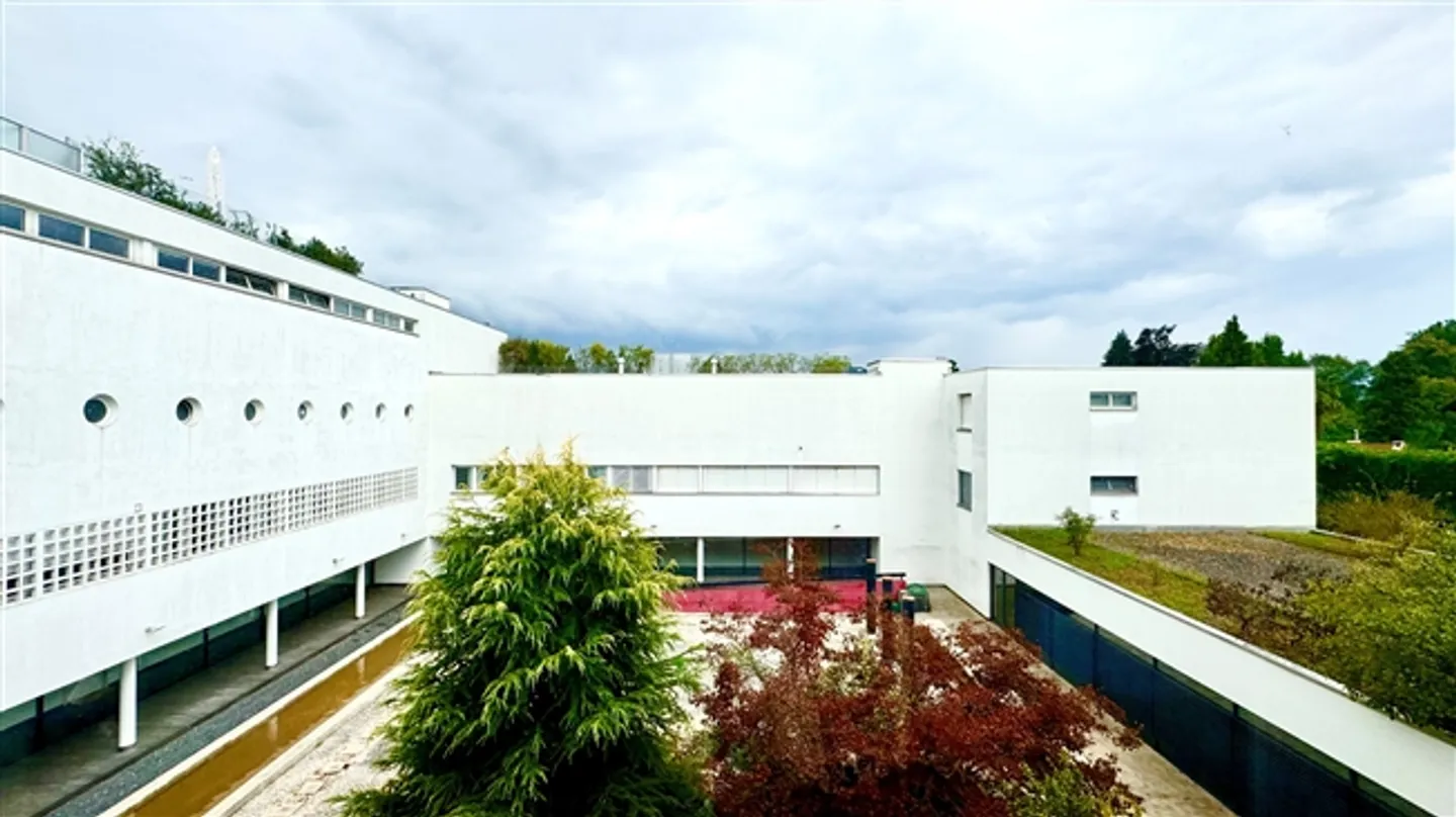 Duplex Penthouse Charmant avec Double Vue et Terrasse sur le Toit - Photo 5 sur 20