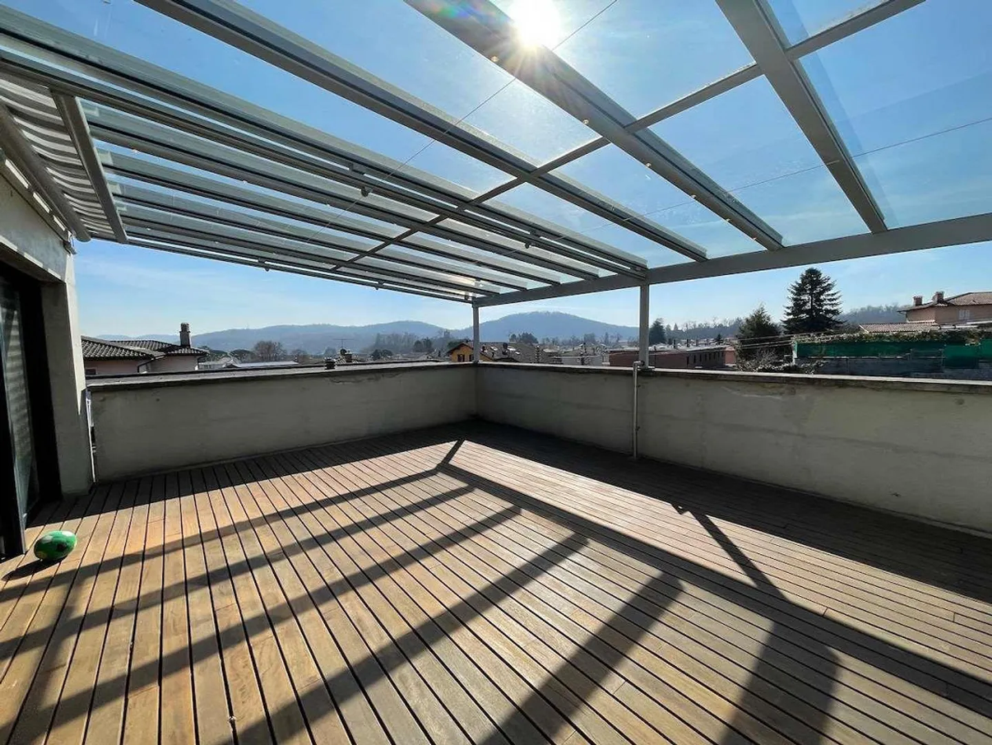 Modern Villa in San Pietro di Stabio - Photo 10 of 12