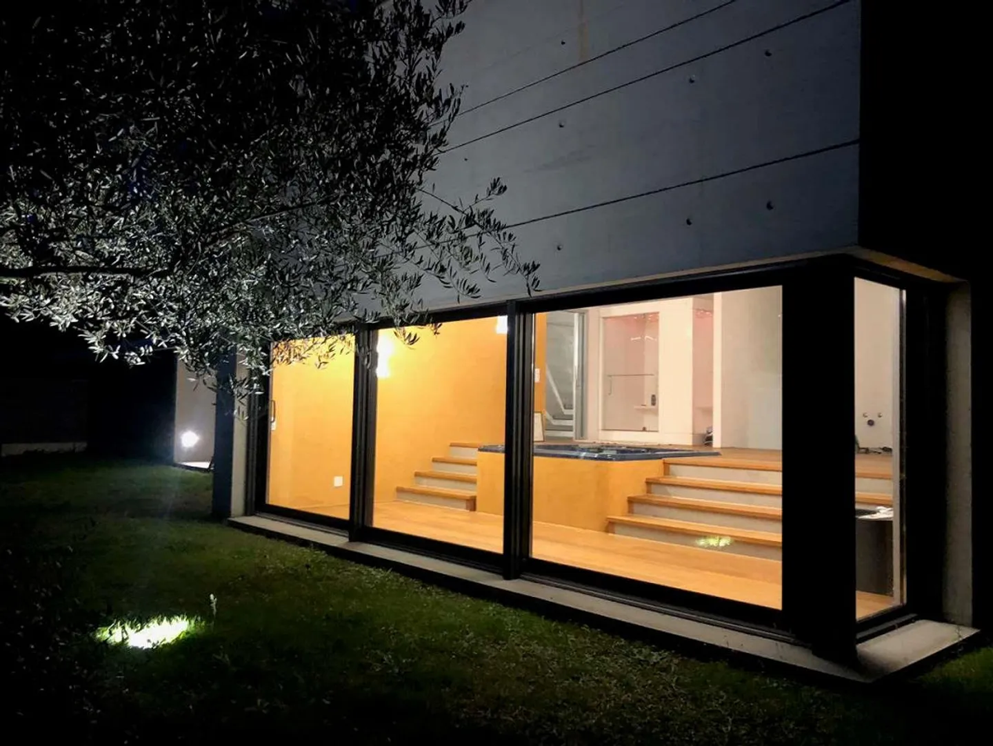 Modern Villa in San Pietro di Stabio - Photo 12 of 12