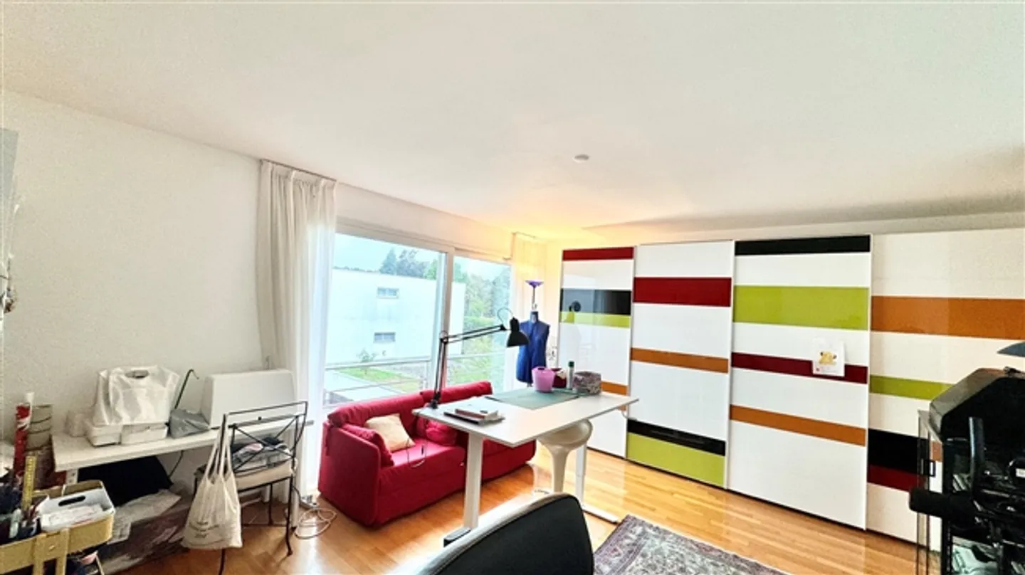 Duplex Penthouse Charmant avec Double Vue et Terrasse sur le Toit - Photo 16 sur 20