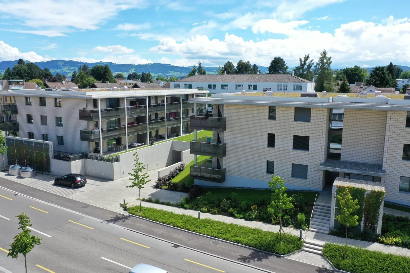 Parking pour motos dans le garage souterrain - Photo 1 sur 2