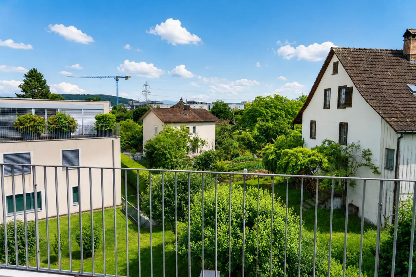 Exklusive Attika-Wohnung mit 66 m² Wohn-/Essbereich Glattbrugg - Foto 3 von 14