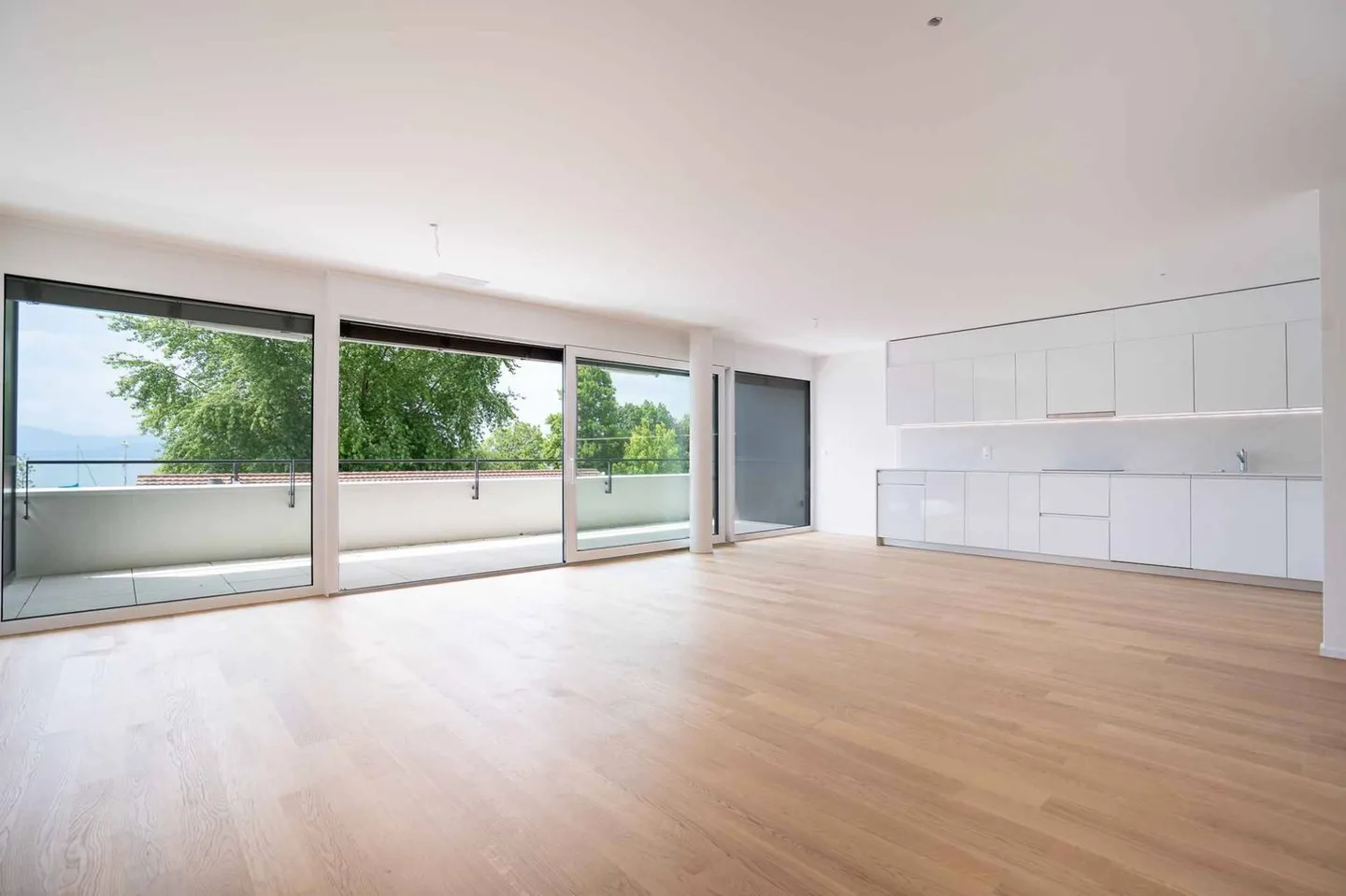 Luxuriöse Wohnung mit Traumhaftem Blick - Foto 1 von 13