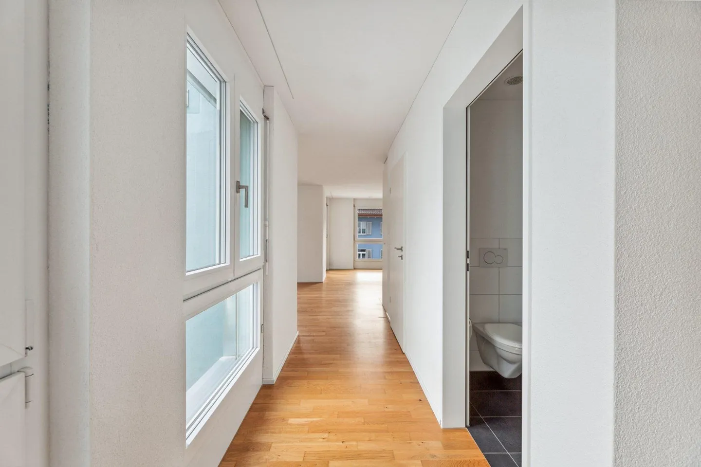 Appartamento 2.5 camere affascinante - Foto 9 di 12