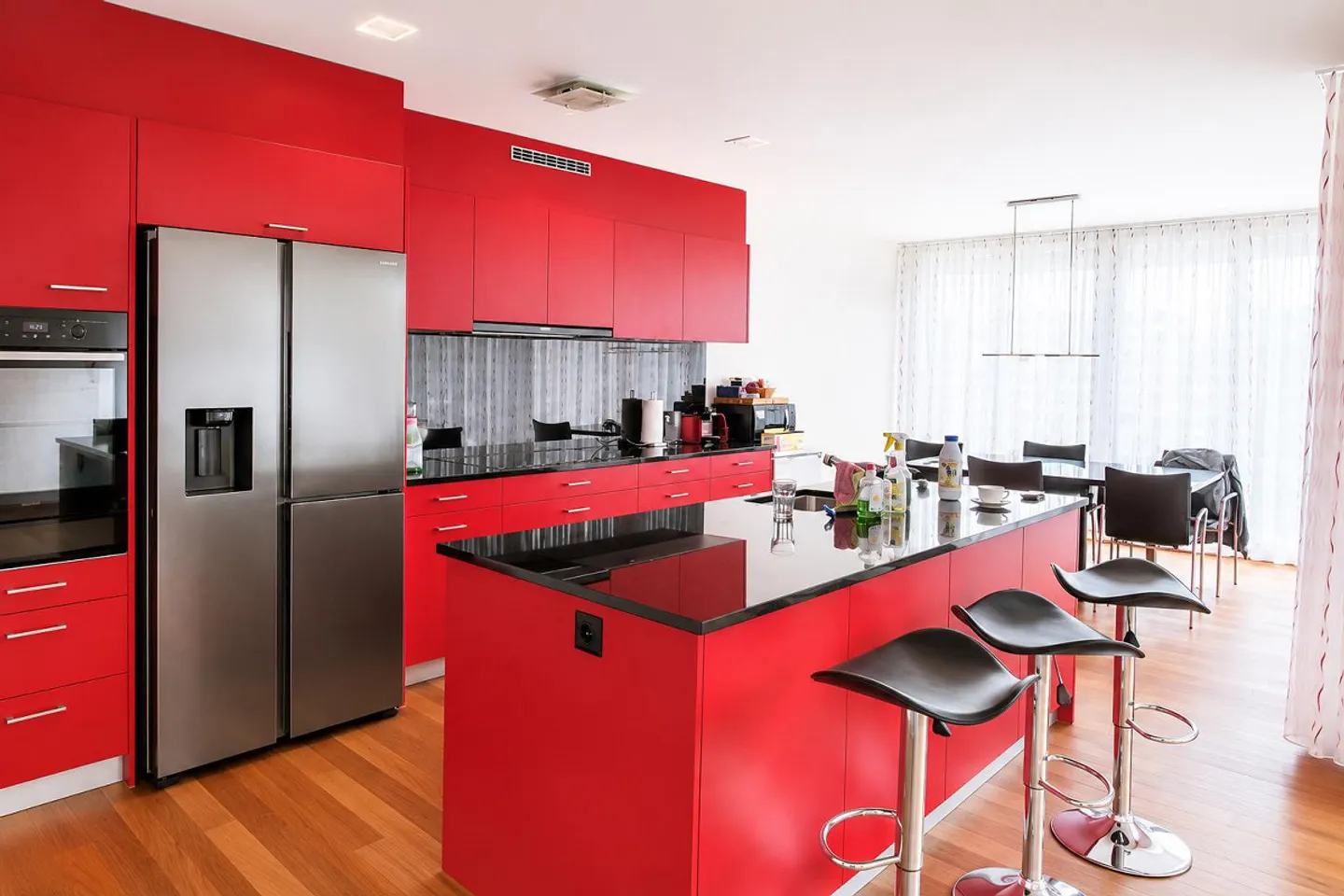 Exklusive Attika-Wohnung mit 66 m² Wohn-/Essbereich Glattbrugg - Foto 6 von 14