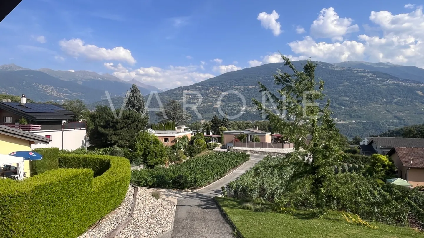 Familienvilla mit atemberaubendem Blick - Foto 14 von 20