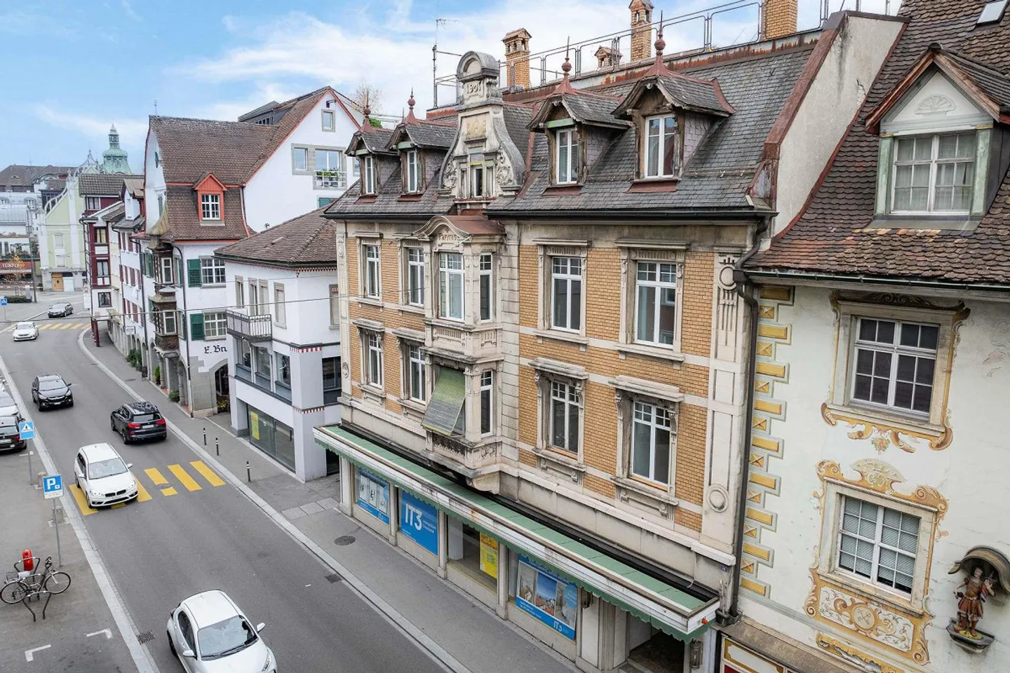 Attractive Commercial Unit 170 m², freshly renovated - Photo 1 of 12