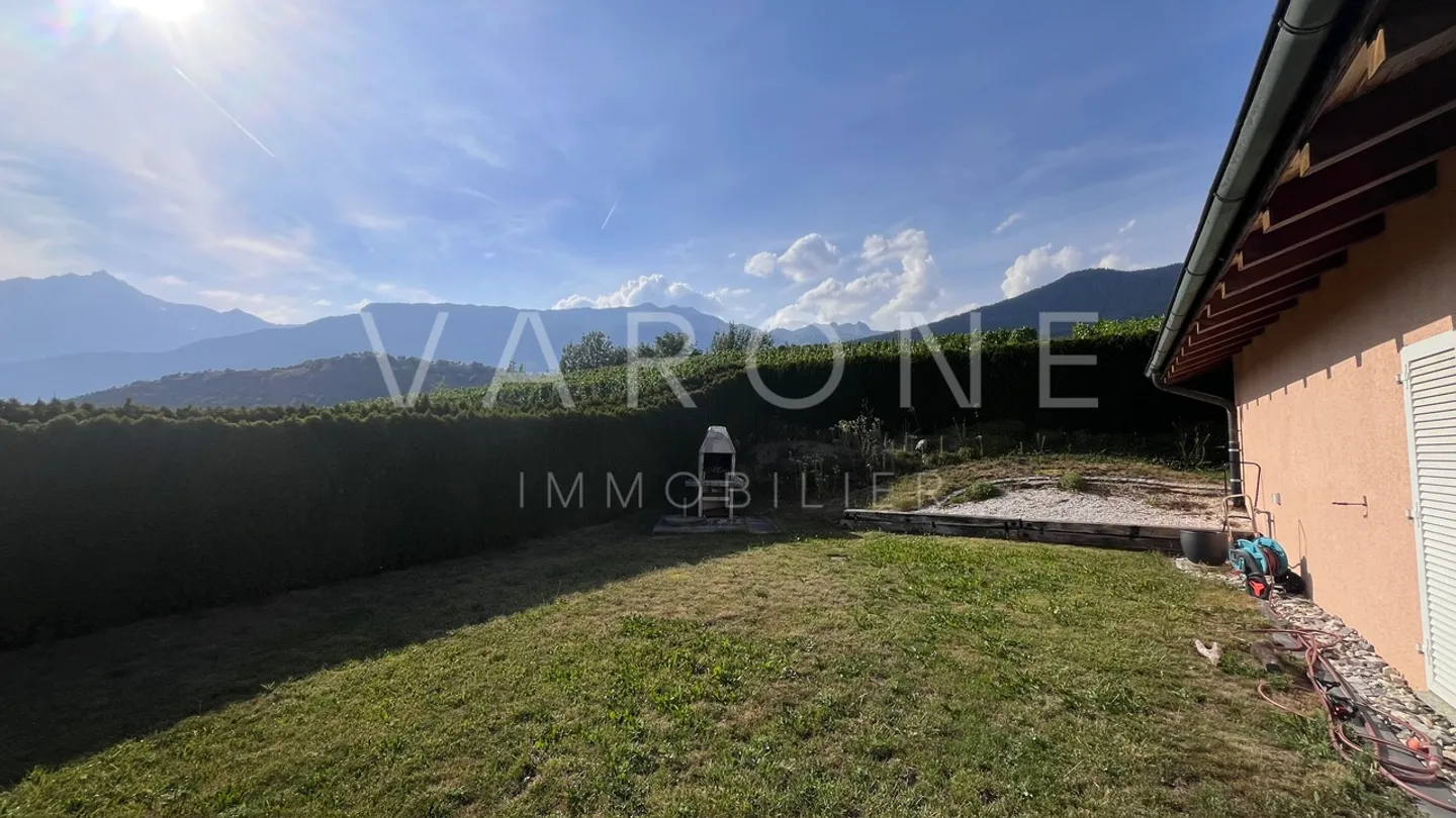 Familienvilla mit atemberaubendem Blick - Foto 17 von 20