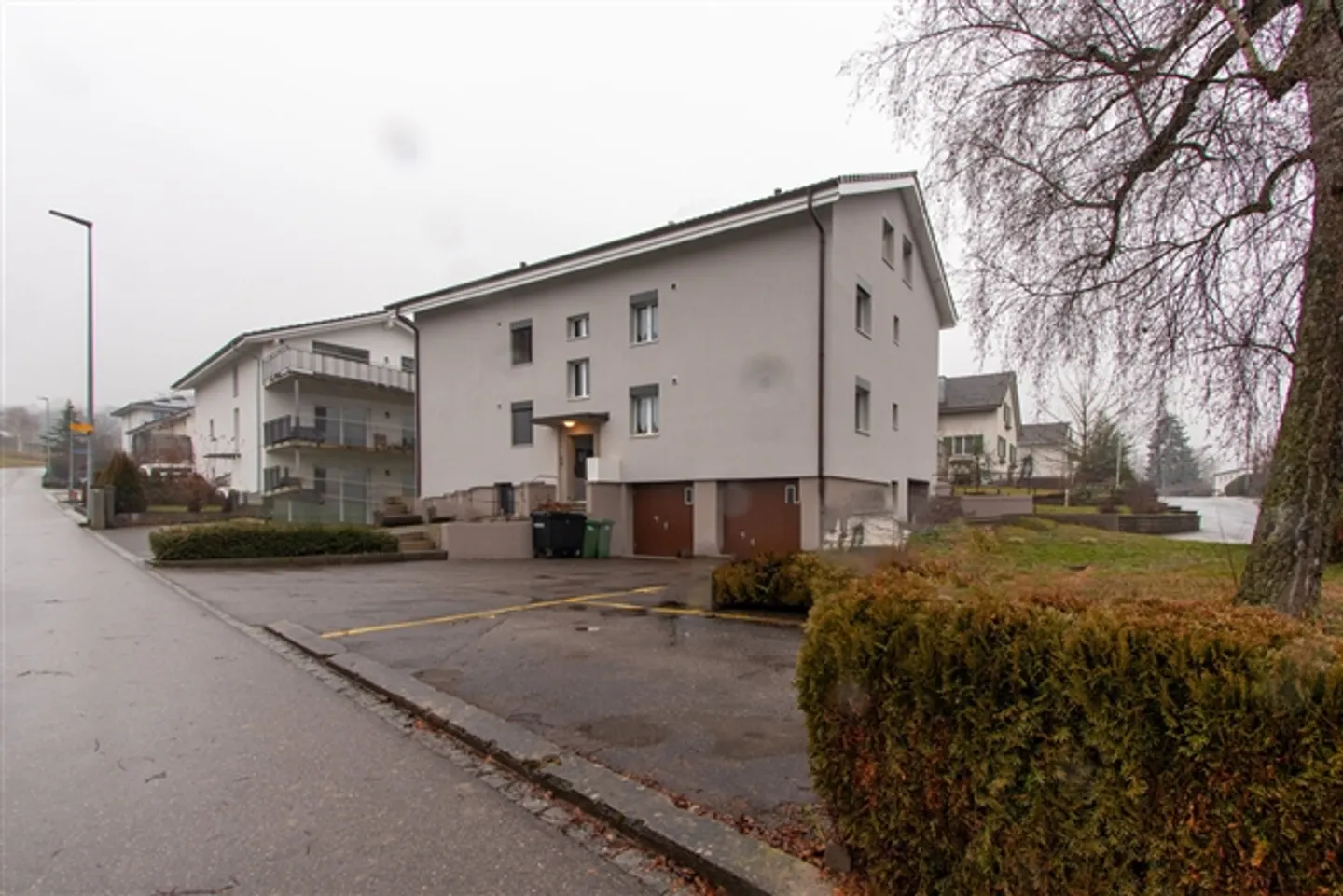 Charming 2-room apartment with balcony in Murten - Photo 1 of 8