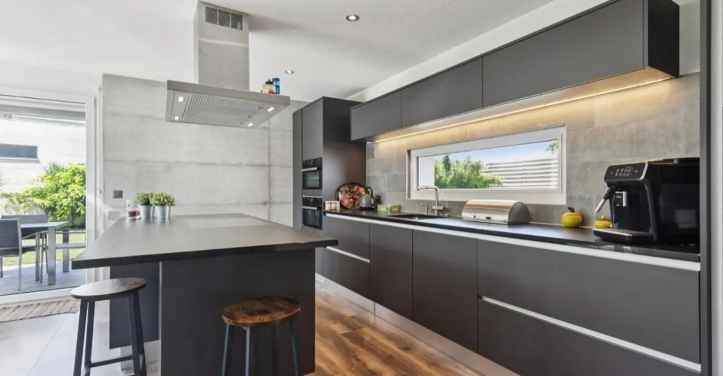 Elegance, comfort and quality of life in the heart of Formangueires - Photo 4 of 12