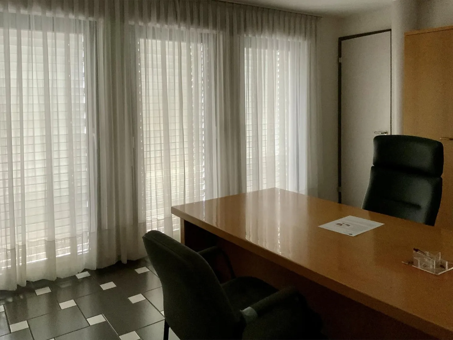 FAIDO - MEDICAL PRACTICE ROOM FOR RENT - Photo 1 of 9