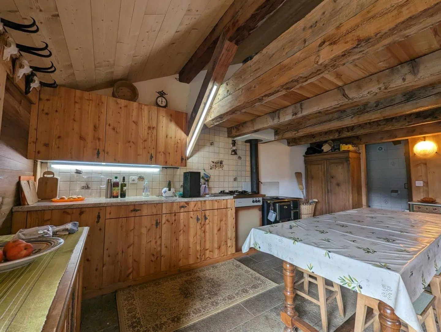 Single house for sale - Photo 4 of 10