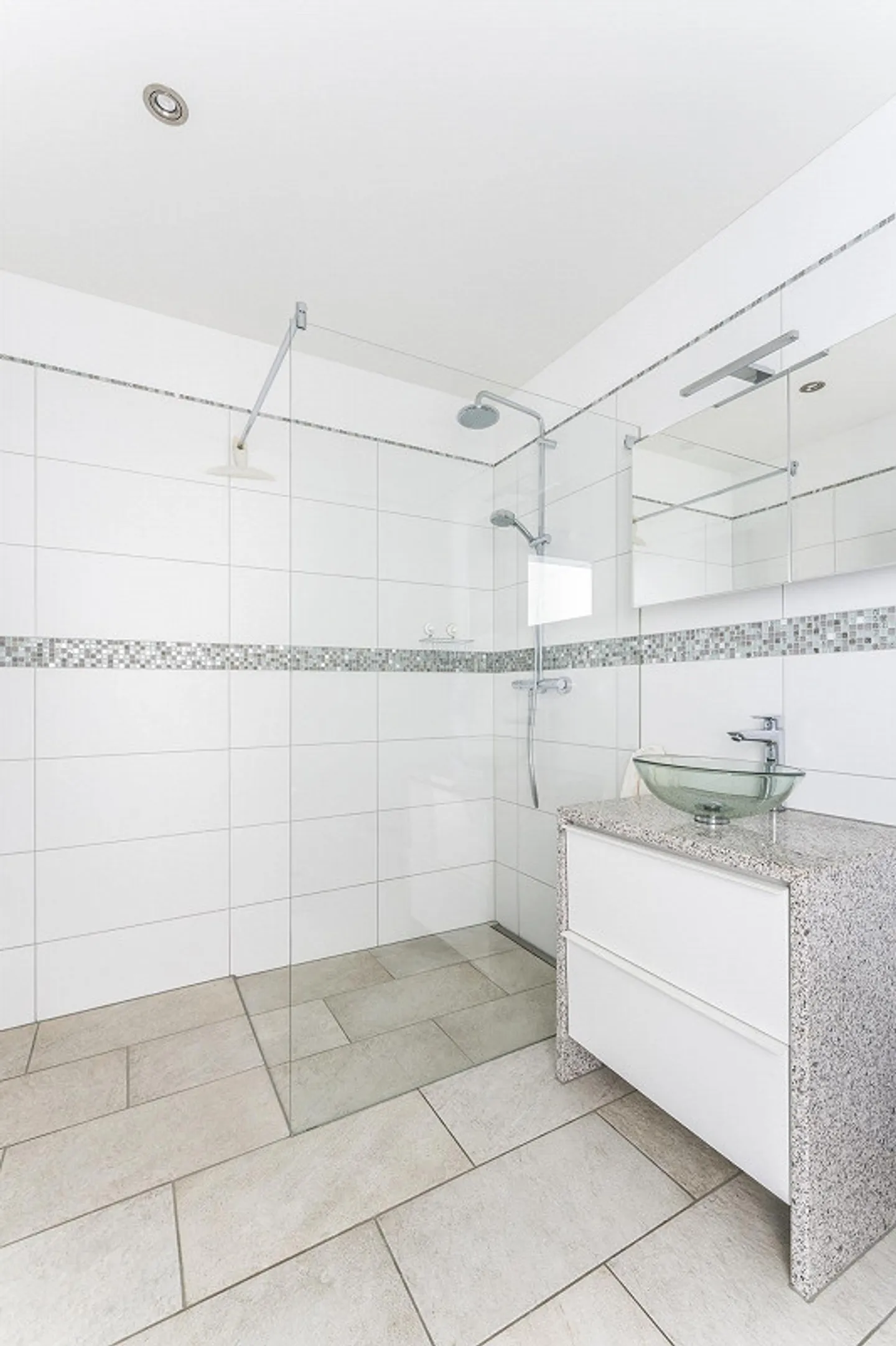 Maison Double Familiale avec Vue Fantastique - Photo 8 sur 23