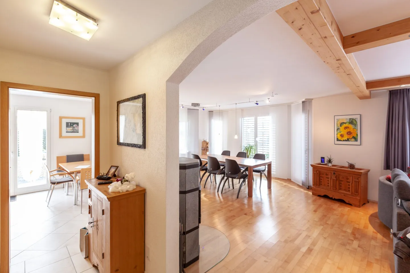 Maison individuelle moderne avec idylle de jardin et finition de haute qualité - Photo 8 sur 12