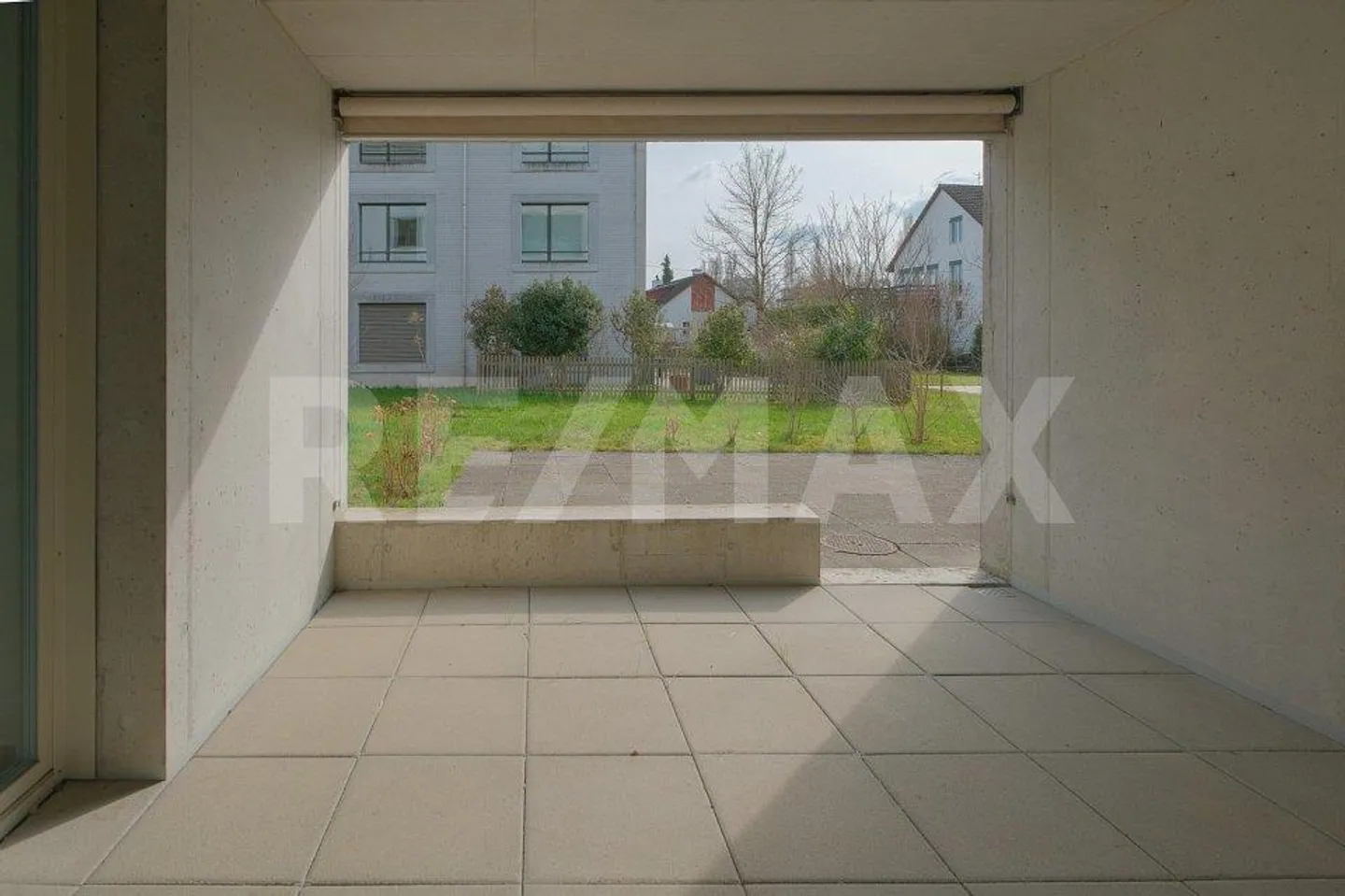 Stylish 3.5 Room Garden Apartment: Barrier-free & Central - Photo 2 of 11