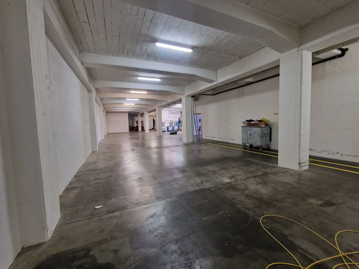Oggetto di produzione- lavoro- magazzino 765 m2 (rosso) - Foto 7 di 8
