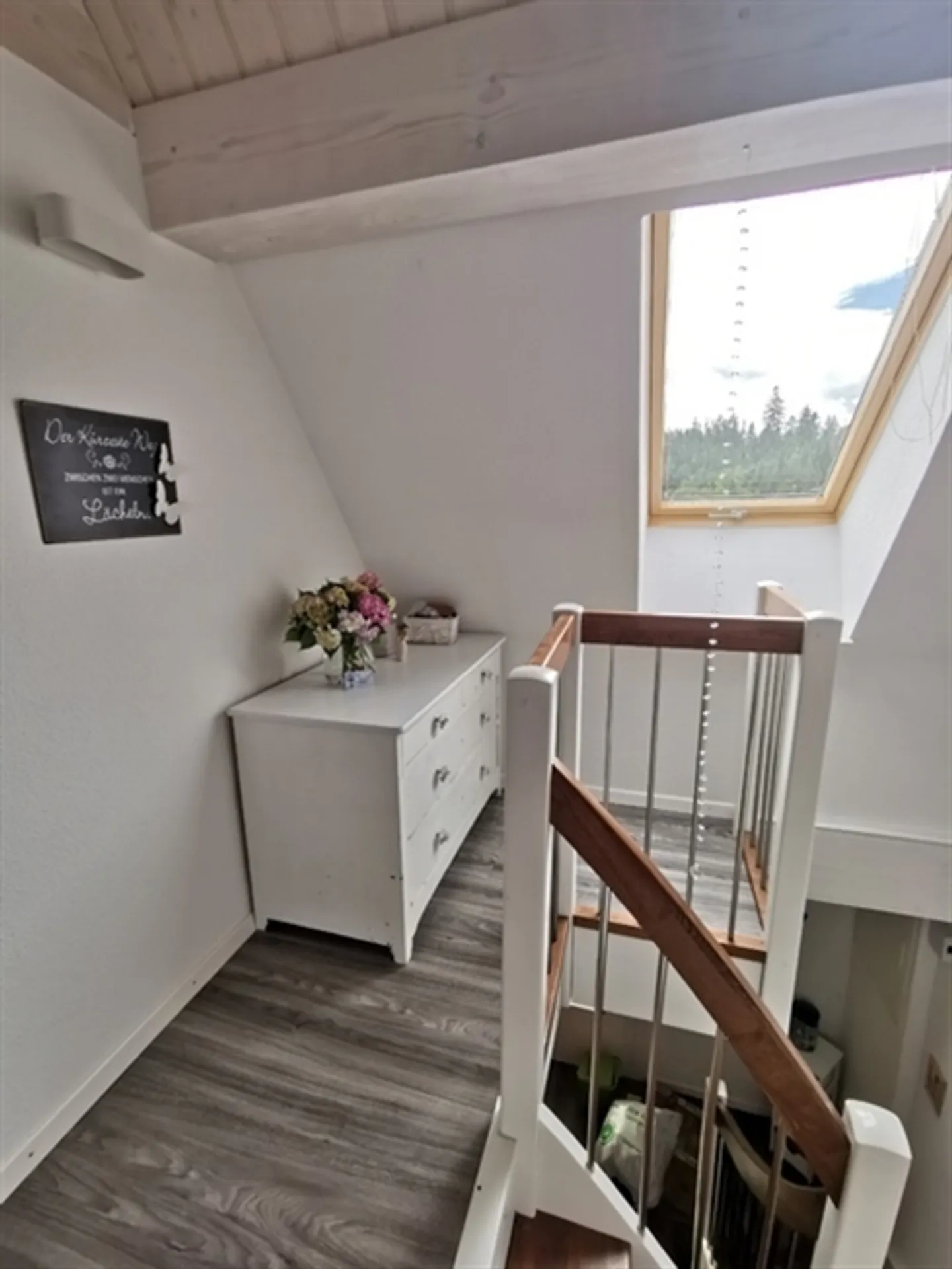 Appartement sous les combles de 2½ pièces à Heimberg (BE), meublé, temporaire - Photo 9 sur 10
